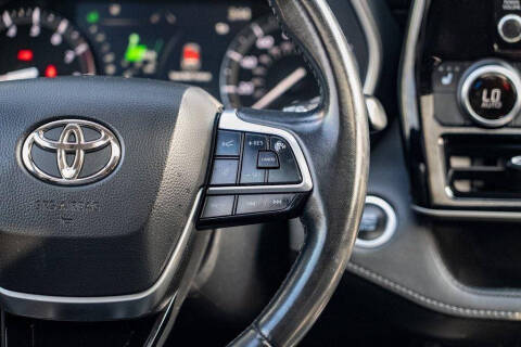 2020 Toyota Highlander XLE