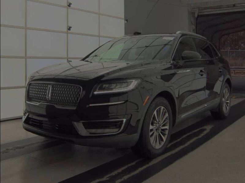 2019 Lincoln Nautilus Select