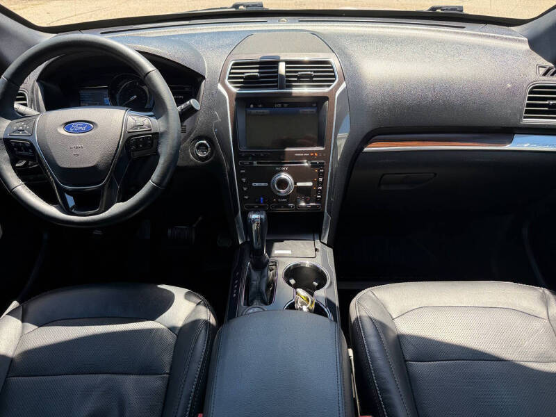 2017 Ford Explorer Limited