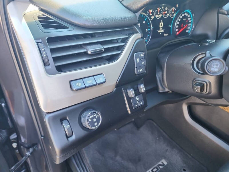 2017 GMC Yukon XL Denali