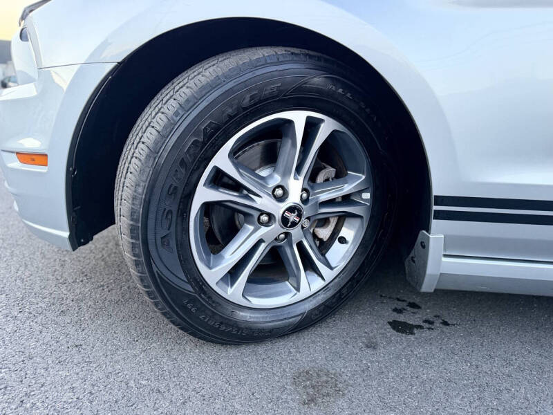 2014 Ford Mustang V6 Premium