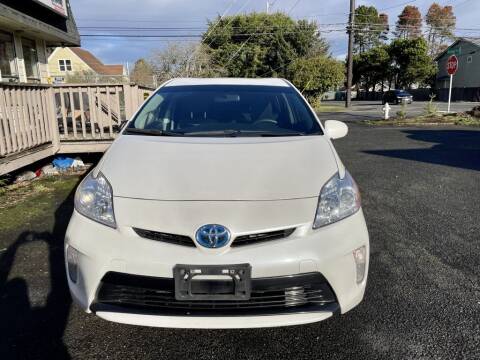 2014 Toyota Prius for sale at Life Auto Sales in Tacoma WA