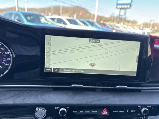 2024 Kia Carnival EX