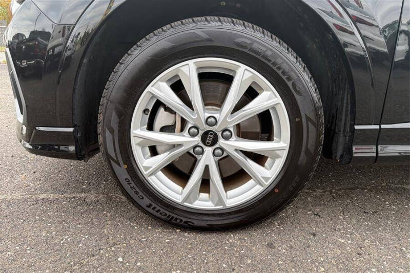 2024 Audi Q3 quattro S line Premium 45 TFSI