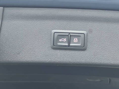 2016 Audi Q3 2.0T Premium Plus