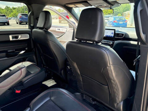2024 Ford Explorer ST-Line