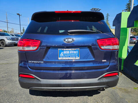 2016 Kia Sorento LX