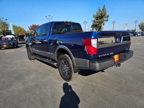 2016 Nissan Titan XD Platinum Reserve