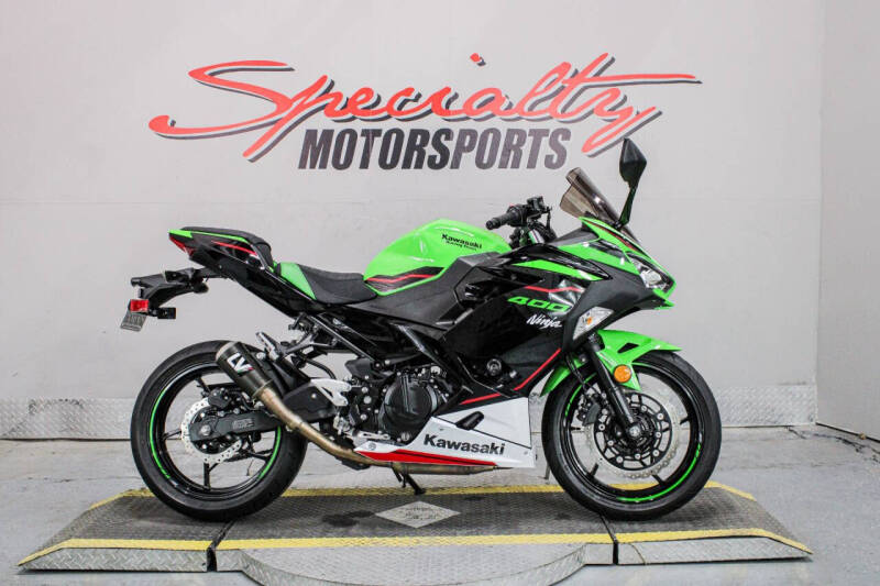 2022 Kawasaki Ninja 400 ABS KRT Edition
