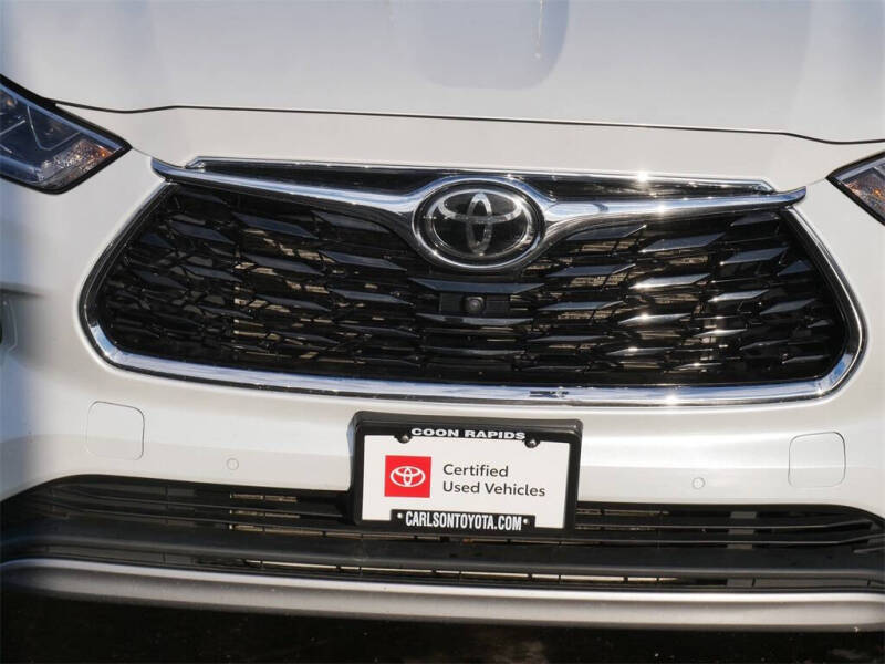 2022 Toyota Highlander Platinum