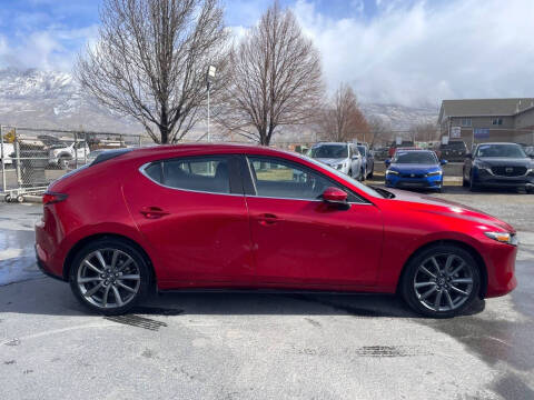 2022 Mazda Mazda3 Hatchback Select