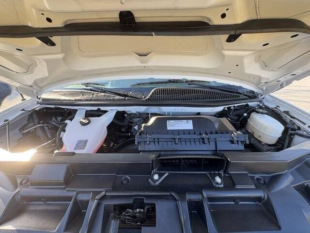 2023 GMC Savana LS 3500