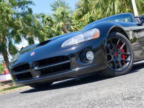 2004 Dodge Viper SRT-10