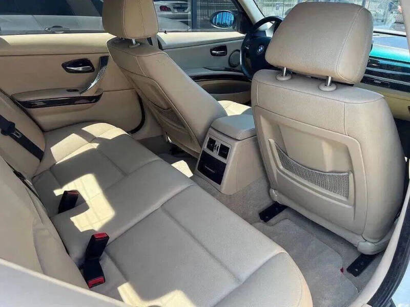 2007 BMW 3 Series 328xi