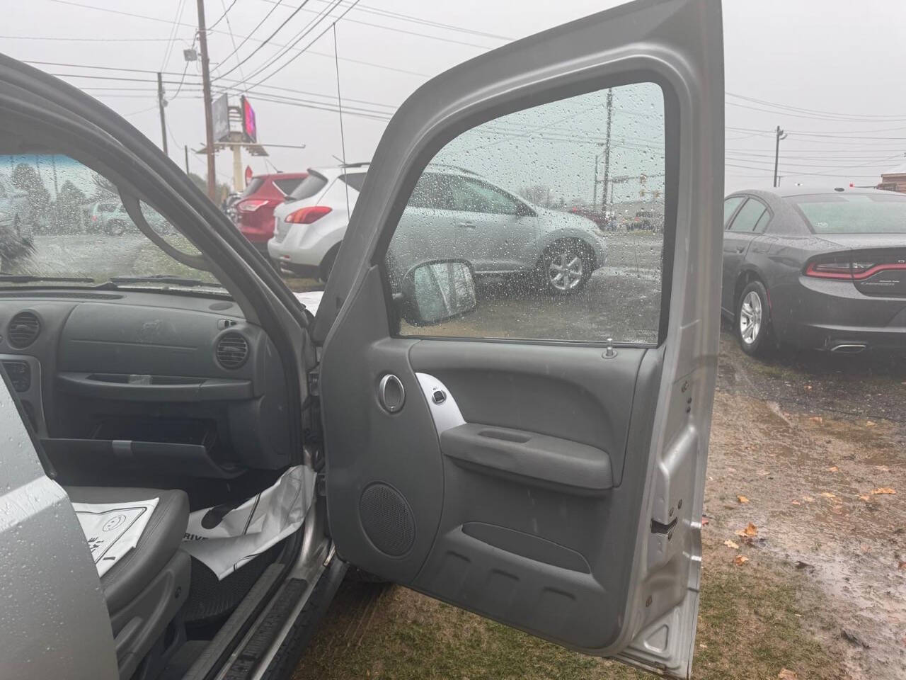 2005 Jeep Liberty for sale at MJ AUTO SALES LLC in Newark, OH