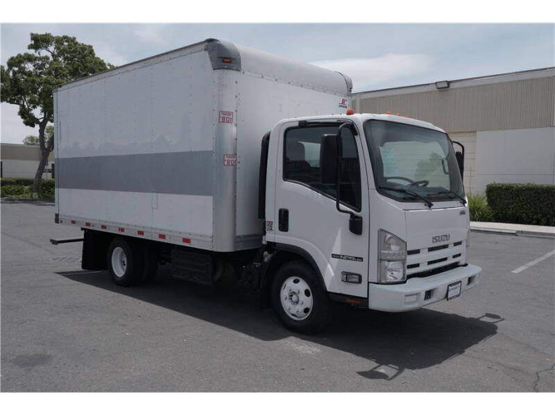 2014 Isuzu NPR/NPR-HD