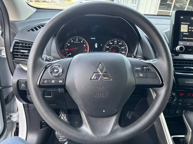 2024 Mitsubishi Eclipse Cross LE