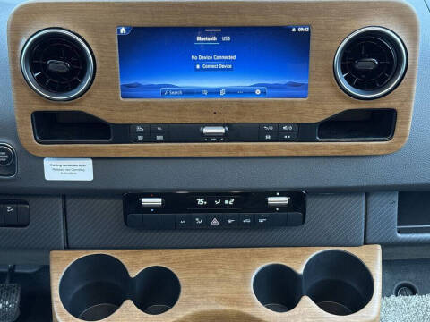 2025 Mercedes-Benz Sprinter