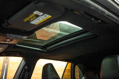 2019 Toyota RAV4 Hybrid XSE