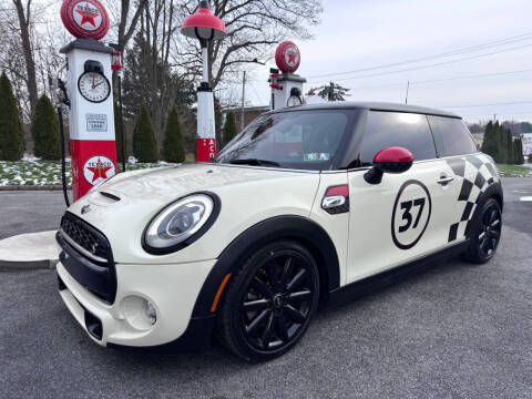 2015 MINI Hardtop 2 Door Cooper S