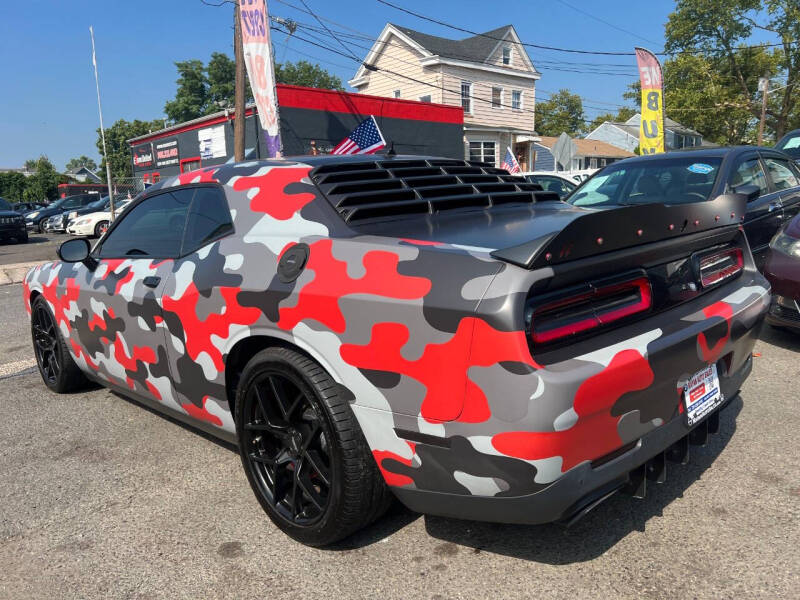 2017 Dodge Challenger SRT Hellcat