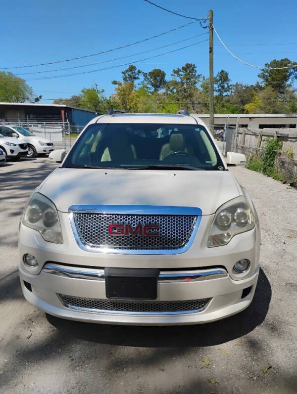 2011 GMC Acadia Denali