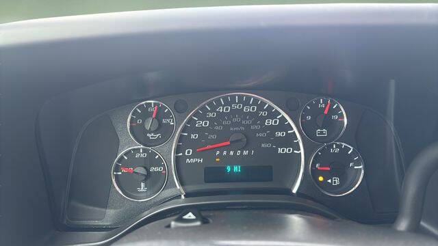 2025 Chevrolet Express 2500