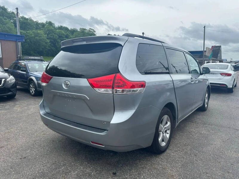 2014 Toyota Sienna