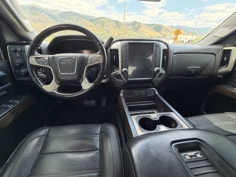 2017 GMC Sierra 2500HD Denali