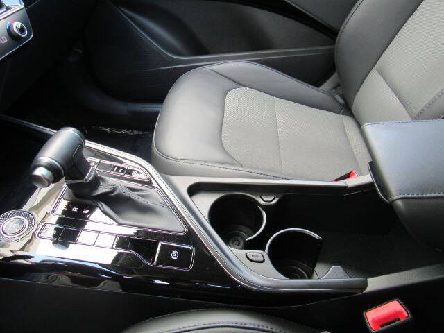 2023 Kia Niro EX Touring