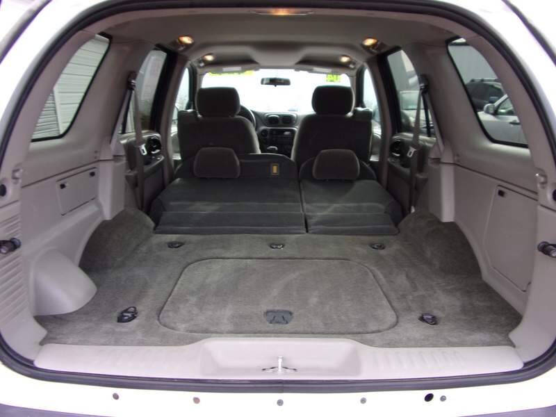 2004 Chevrolet TrailBlazer LS