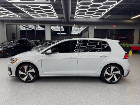 2020 Volkswagen Golf GTI SE