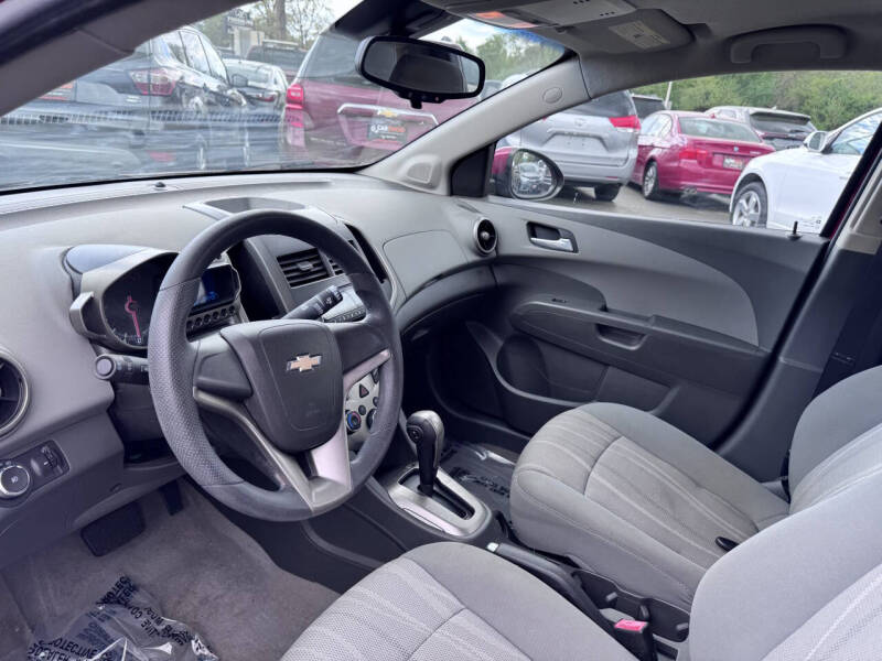 2012 Chevrolet Sonic LT
