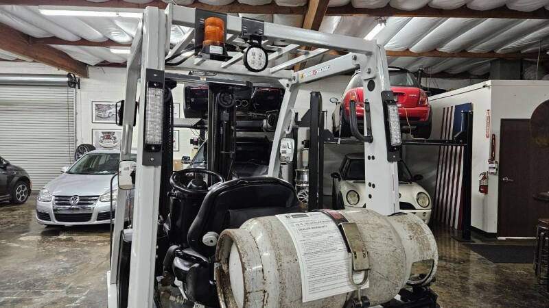 2022 UniCarriers PF50LP