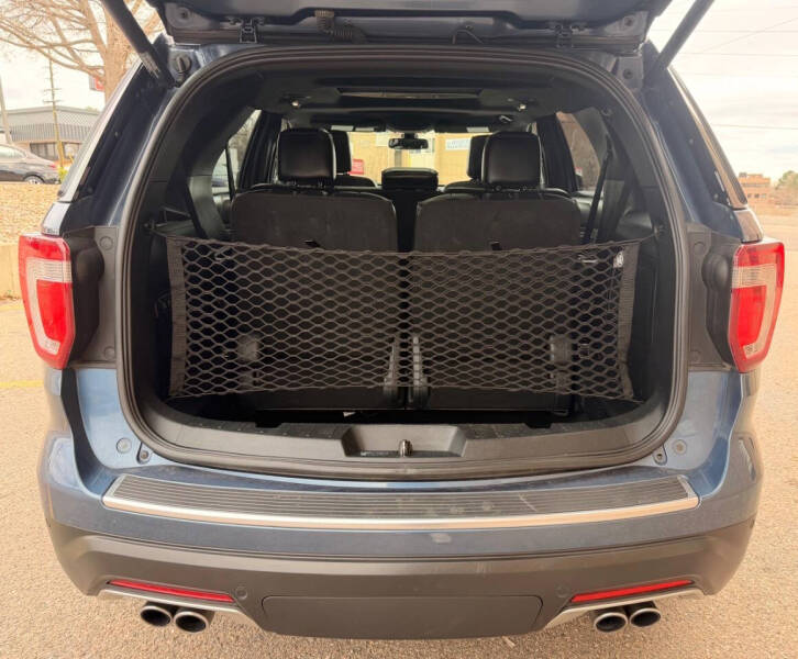 2019 Ford Explorer Platinum