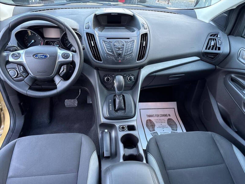 2014 Ford Escape S