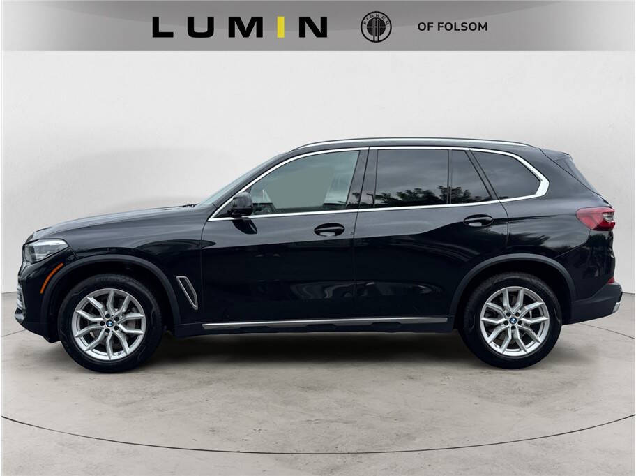 2022-bmw-x5-xdrive40i-awd-4dr-sports-activity-vehicle.jpg