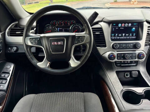 2017 GMC Yukon SLE