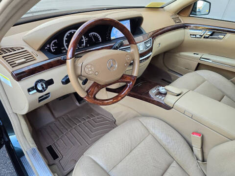 2010 Mercedes-Benz S-Class S 550 4MATIC