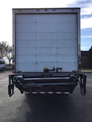 2015 Freightliner M2 106