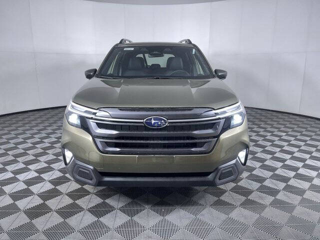 2025 Subaru Forester Limited Hybrid