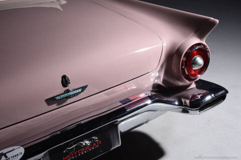 1957 Ford Thunderbird