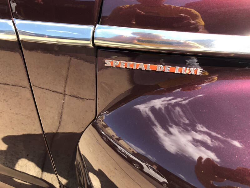 1948 Plymouth Super Deluxe