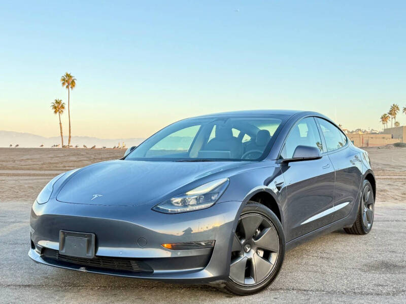 2022 Tesla Model 3 Base's photo