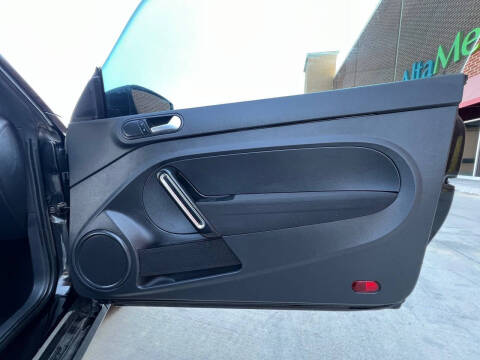 2015 Volkswagen Beetle 1.8T Classic PZEV