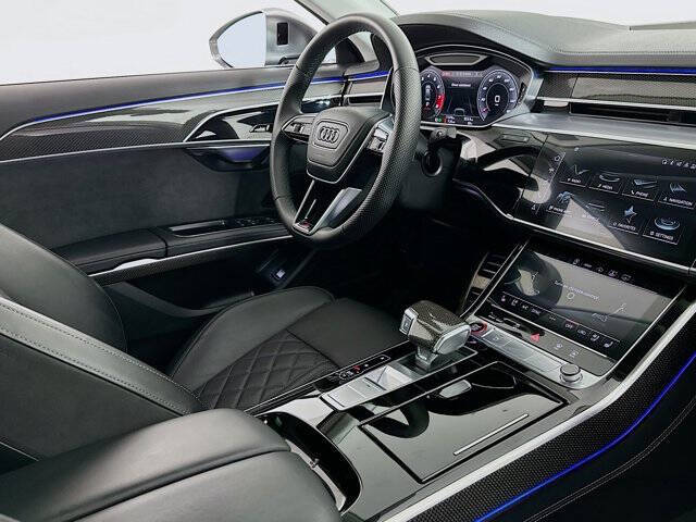 2022 Audi S8 4.0T quattro