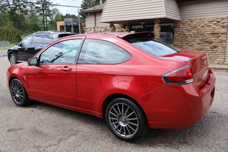 2010 Ford Focus SES