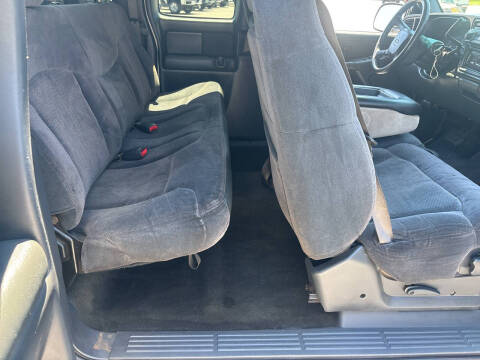 2001 Chevrolet Silverado 1500 LS