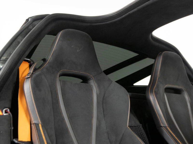 2025 McLaren 750S