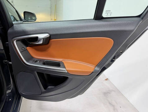 2015 Volvo S60 T5 Premier